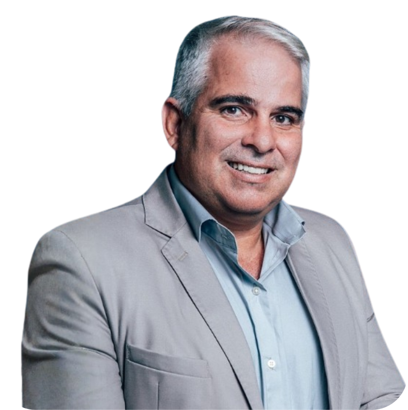 Dr. George Queiroz Vaz, coordenador do curso
